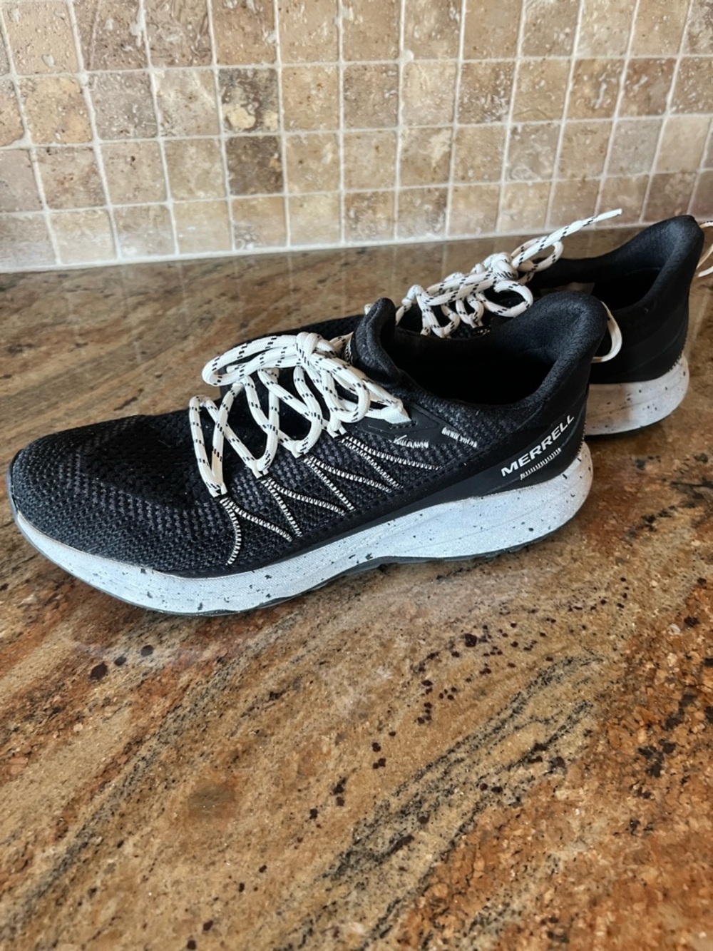 Merrell Bravada 2 Trail Sneaker Womens 10 M Black Quantum Grip Hiking J036604